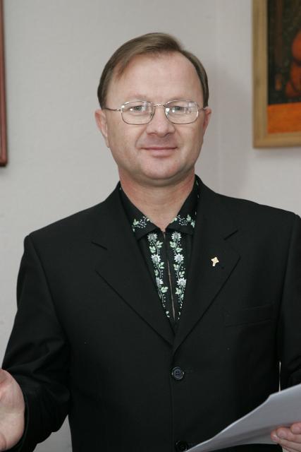 Василь Червоній