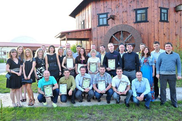 Нагородження кращих працівників компанії