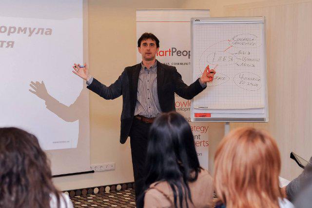 Нещодавно у Рівному Володимир Павелко провів майстер-клас для управлінців
